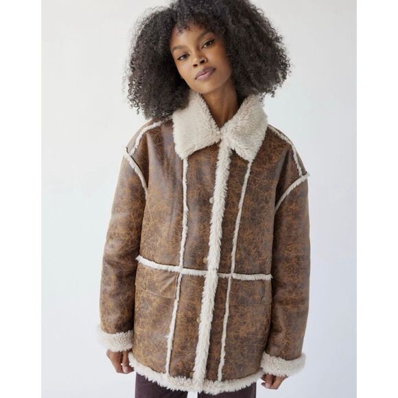 UO Urban Outfitters Faux Suede Sherpa Jacket size S Brown Button Front - Picture 2 of 12